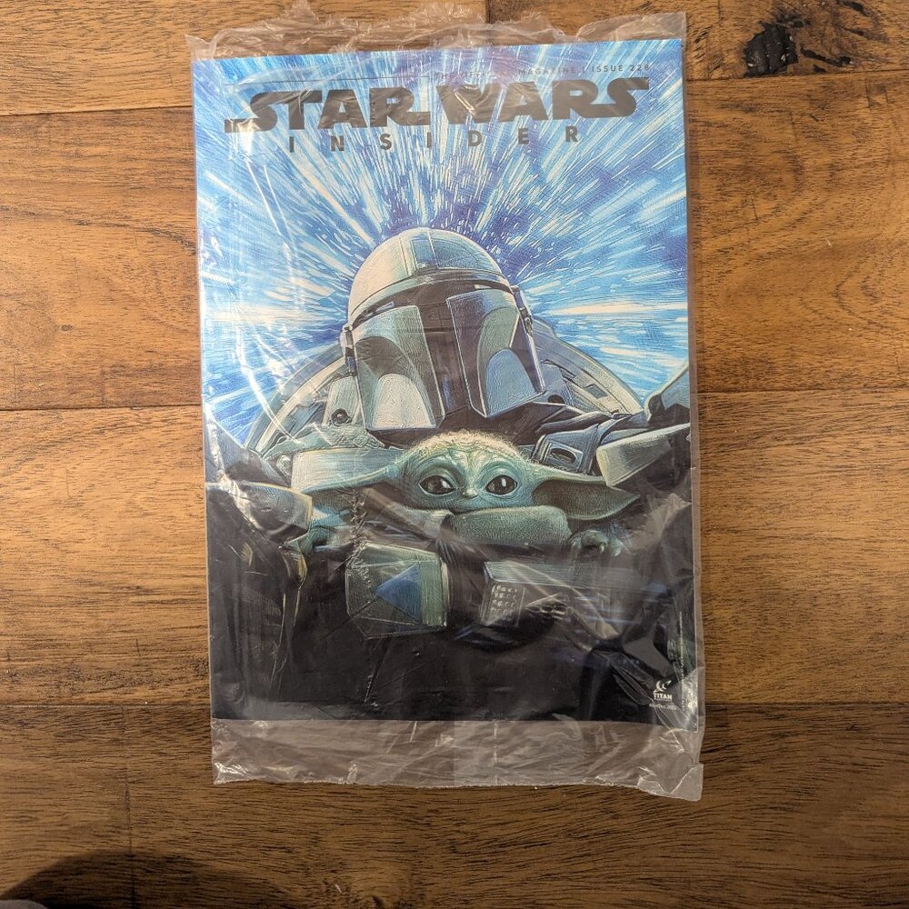 Star Wars Insider 228 Mandalorian and Grogu subscriber exclusive cover